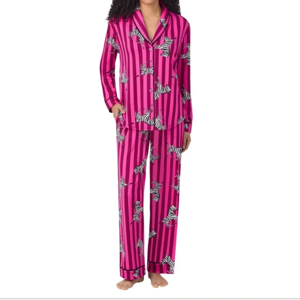 Room Service Women's Shawl Collar Pajama Set/Pink Stripe Zebra/Size: XX-Large - Picture 3 of 15